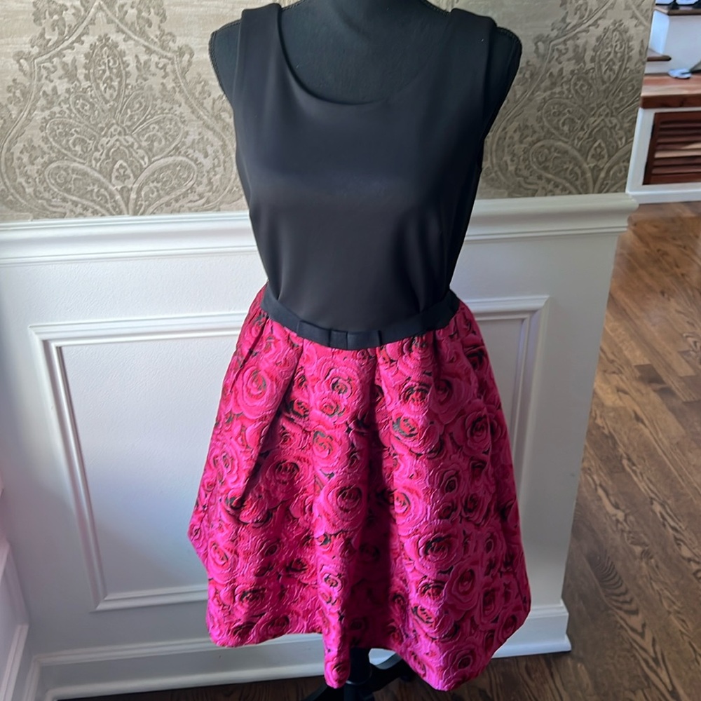 Taylor: Rose Dress